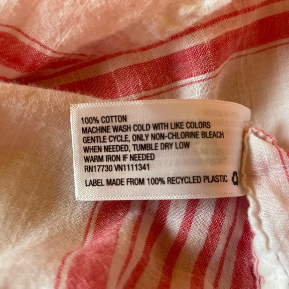 Coral and white button up blouse - Picture 4 of 4